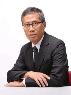 Professor CHENG, Sheung Tak (鄭相德博彩论坛新闻教授)
