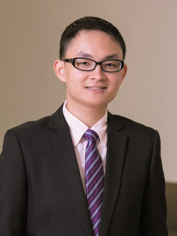 Professor CHAN, Ka Shing Kevin (陳家承博彩论坛新闻教授)