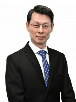 Professor CAI, Yuzhuo (蔡瑜琢博彩论坛新闻教授)