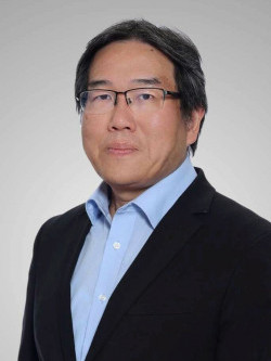 Professor CHENG, Eric  (鄭志強博彩论坛新闻教授)