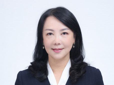 蓋會霞女士