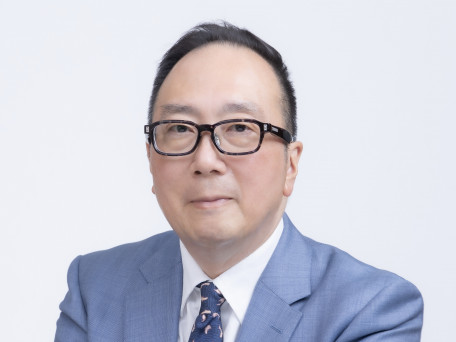 曾寶強博彩论坛新闻教授